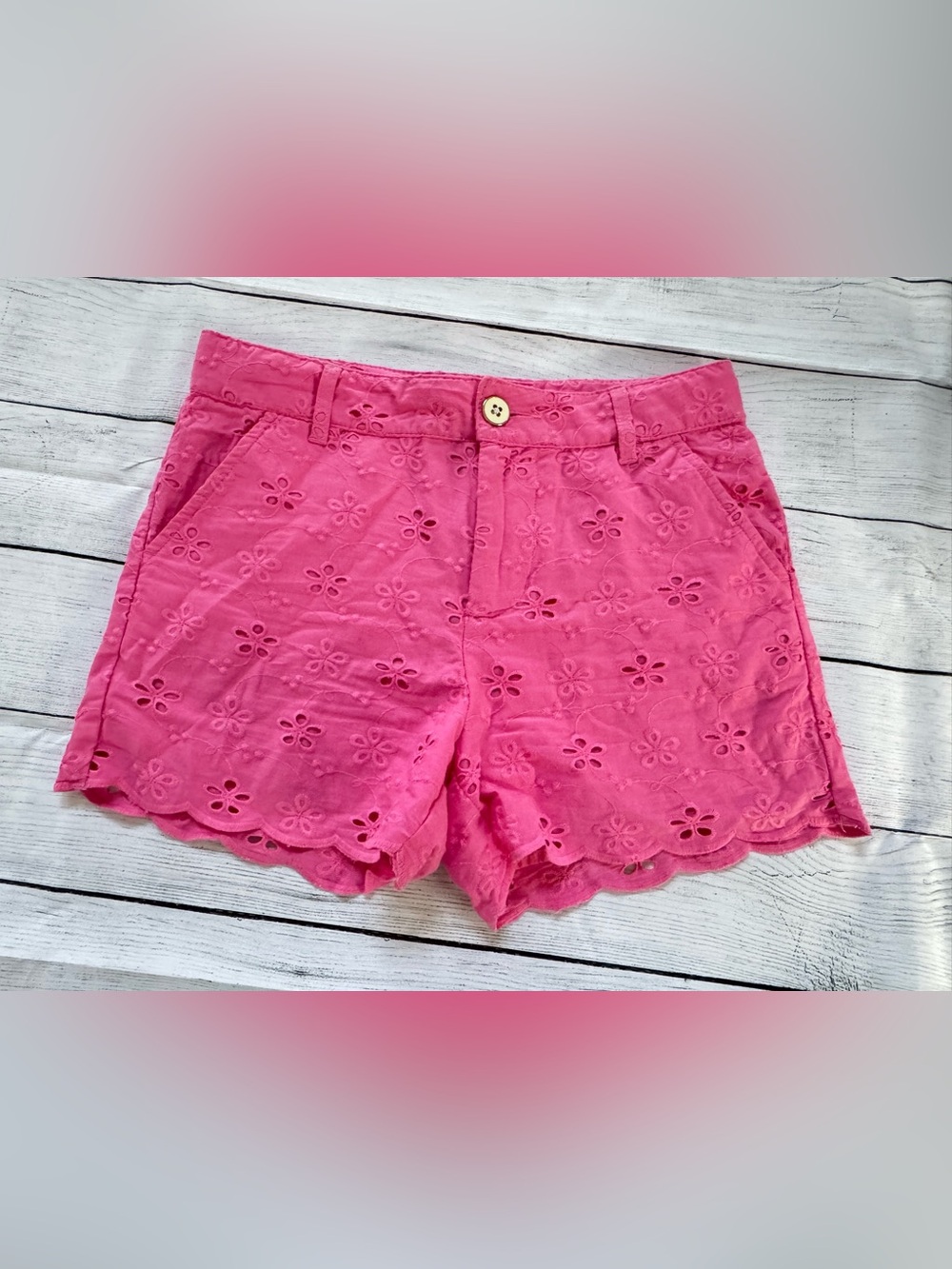 Crown & Ivy Girl’s Pink Scallop Hem Shorts size 10